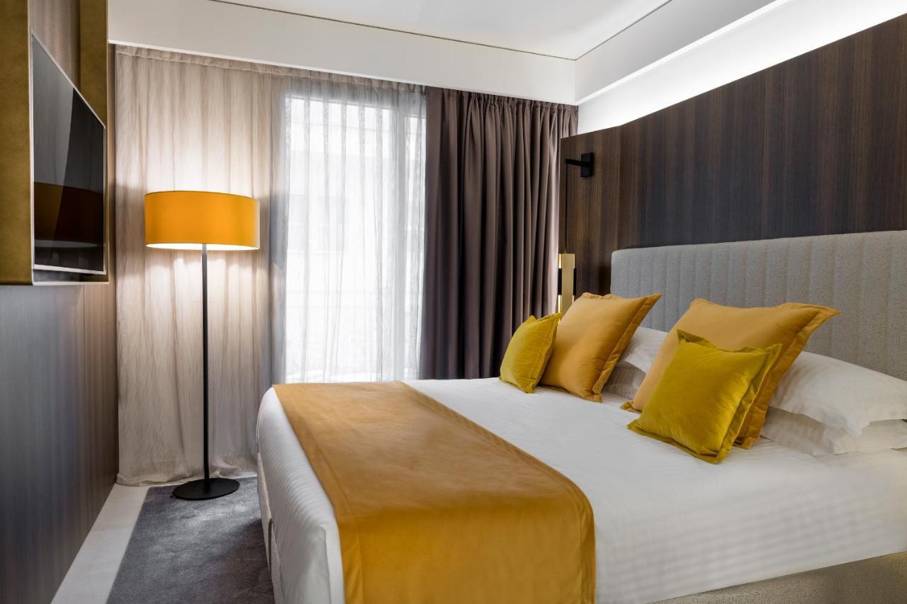 We Me Suite Hotel Riccione Eksteriør billede