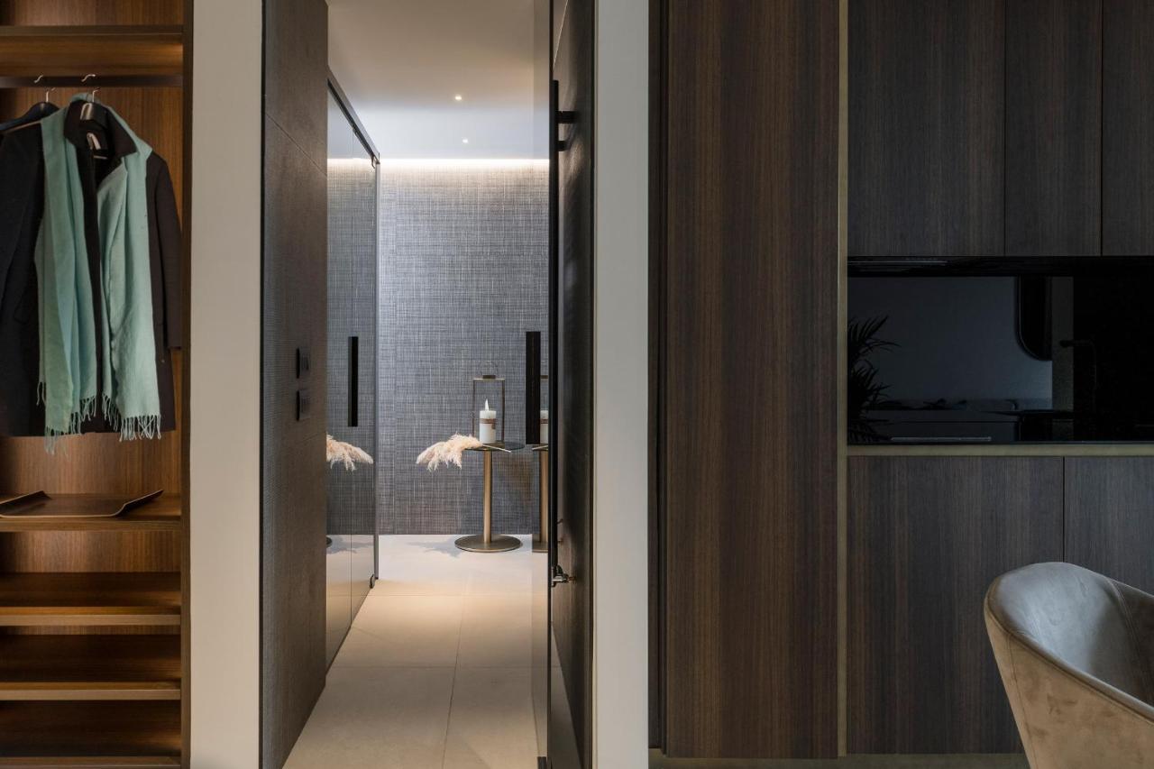 We Me Suite Hotel Riccione Eksteriør billede