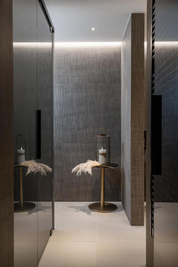 We Me Suite Hotel Riccione Eksteriør billede