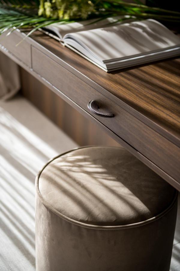We Me Suite Hotel Riccione Eksteriør billede