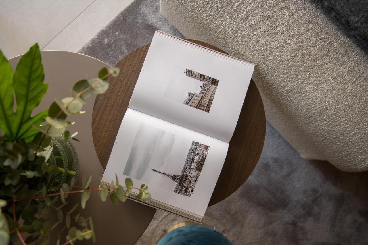 We Me Suite Hotel Riccione Eksteriør billede