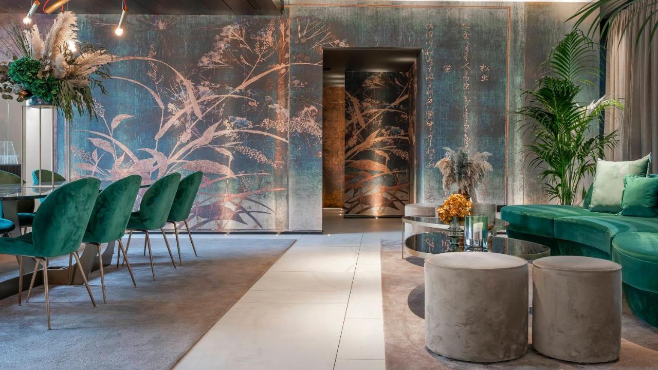 We Me Suite Hotel Riccione Eksteriør billede