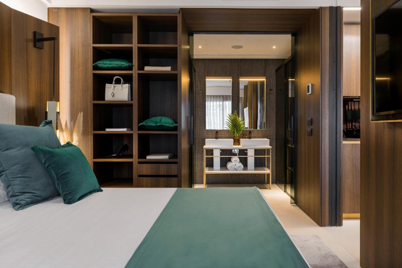 We Me Suite Hotel Riccione Eksteriør billede