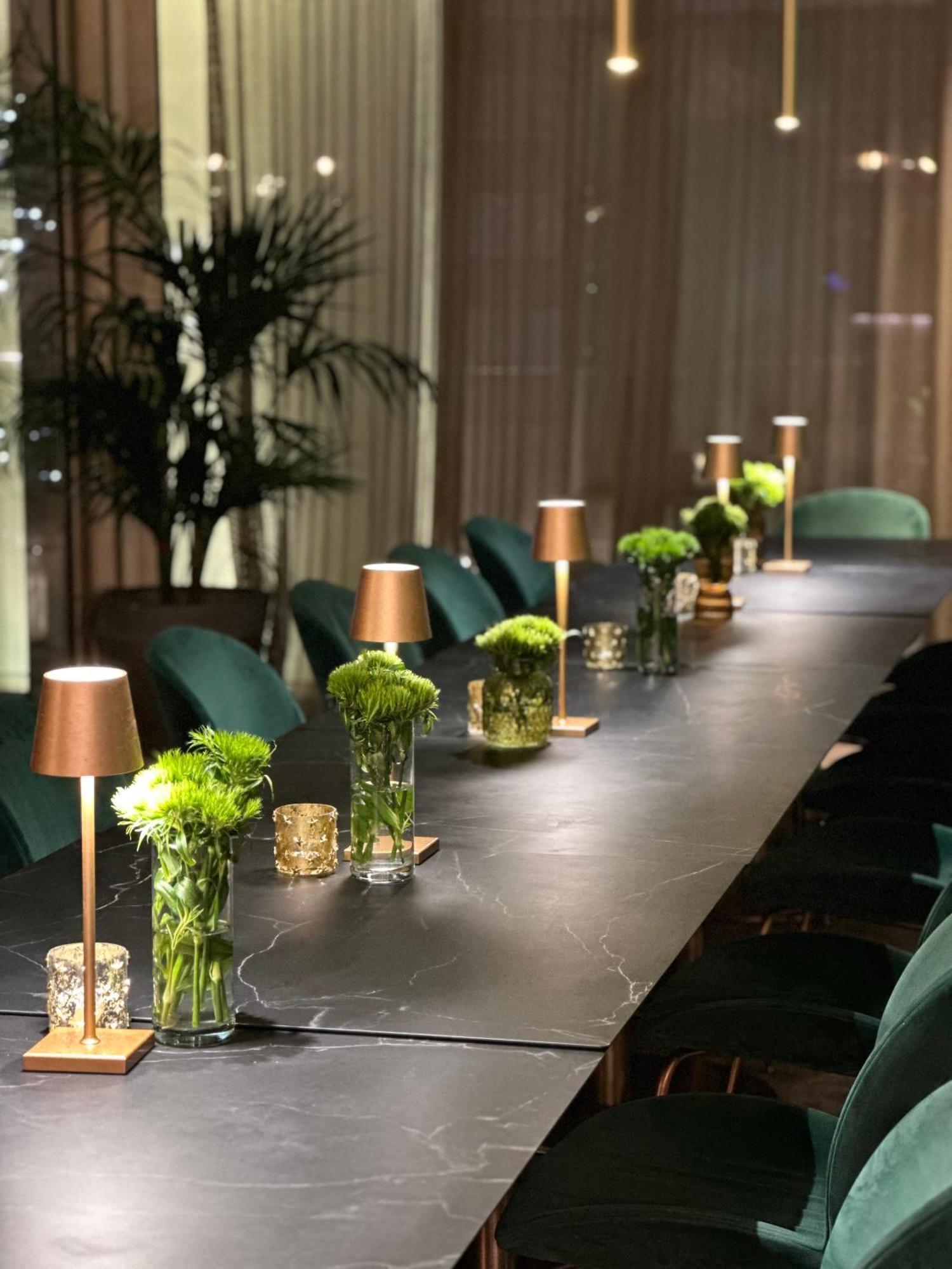 We Me Suite Hotel Riccione Eksteriør billede